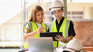 Read more about the article What is the difference between a construction company and a contractor